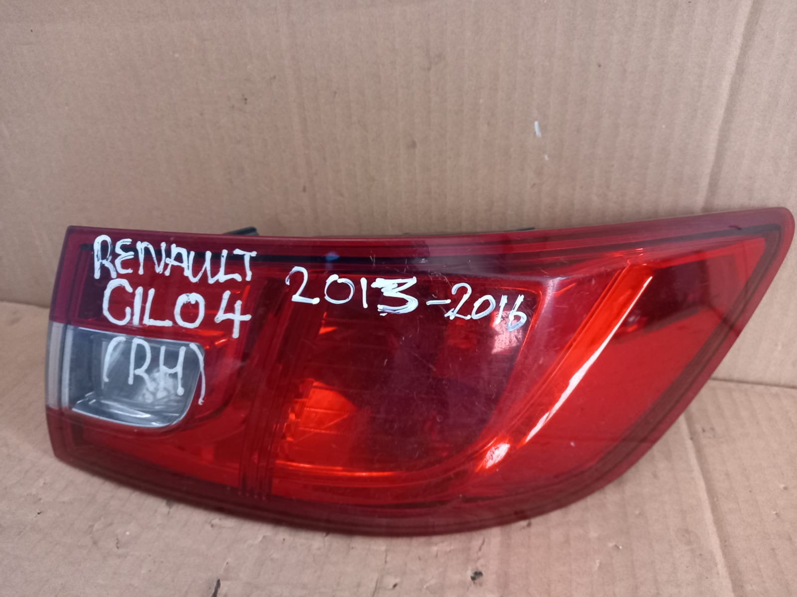 Renault Clio 4 2013-2016 Right Rear Tail Light OEM Replacement