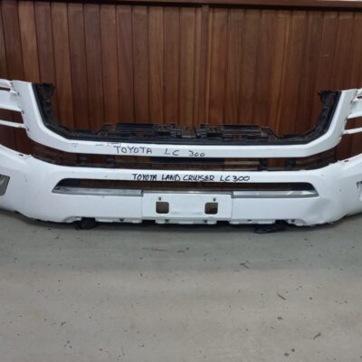 Toyota Land Cruiser LC300 Front Bumper OEM Replacement