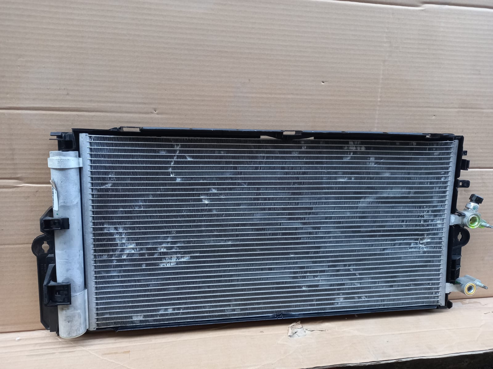 Volvo XC90 2017+ Radiator - Image 2
