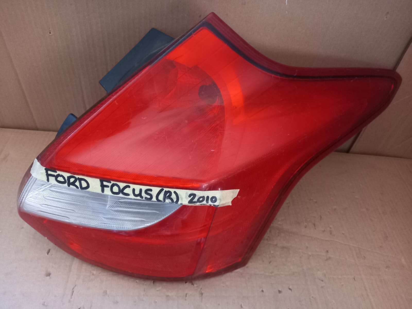 Ford Focus 2010 Right Rear Light OEM Replacement