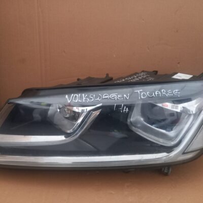 Volkswagen Touareg Xenon 2016-2018 Left Headlight OEM Replacement