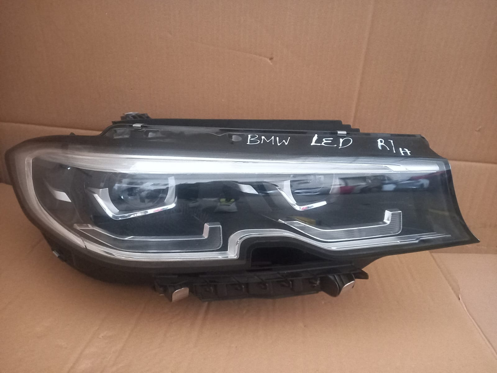 BMW G20 LED Right Headlight OEM Replacement