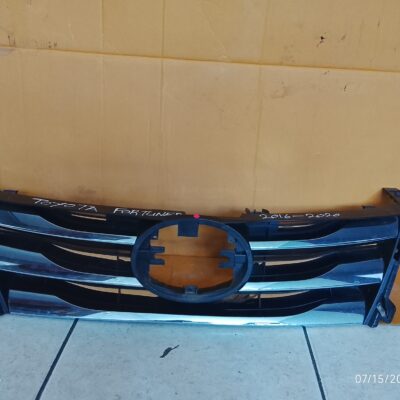 Toyota Fortuner 2016–2020 Front Grille OEM Replacement