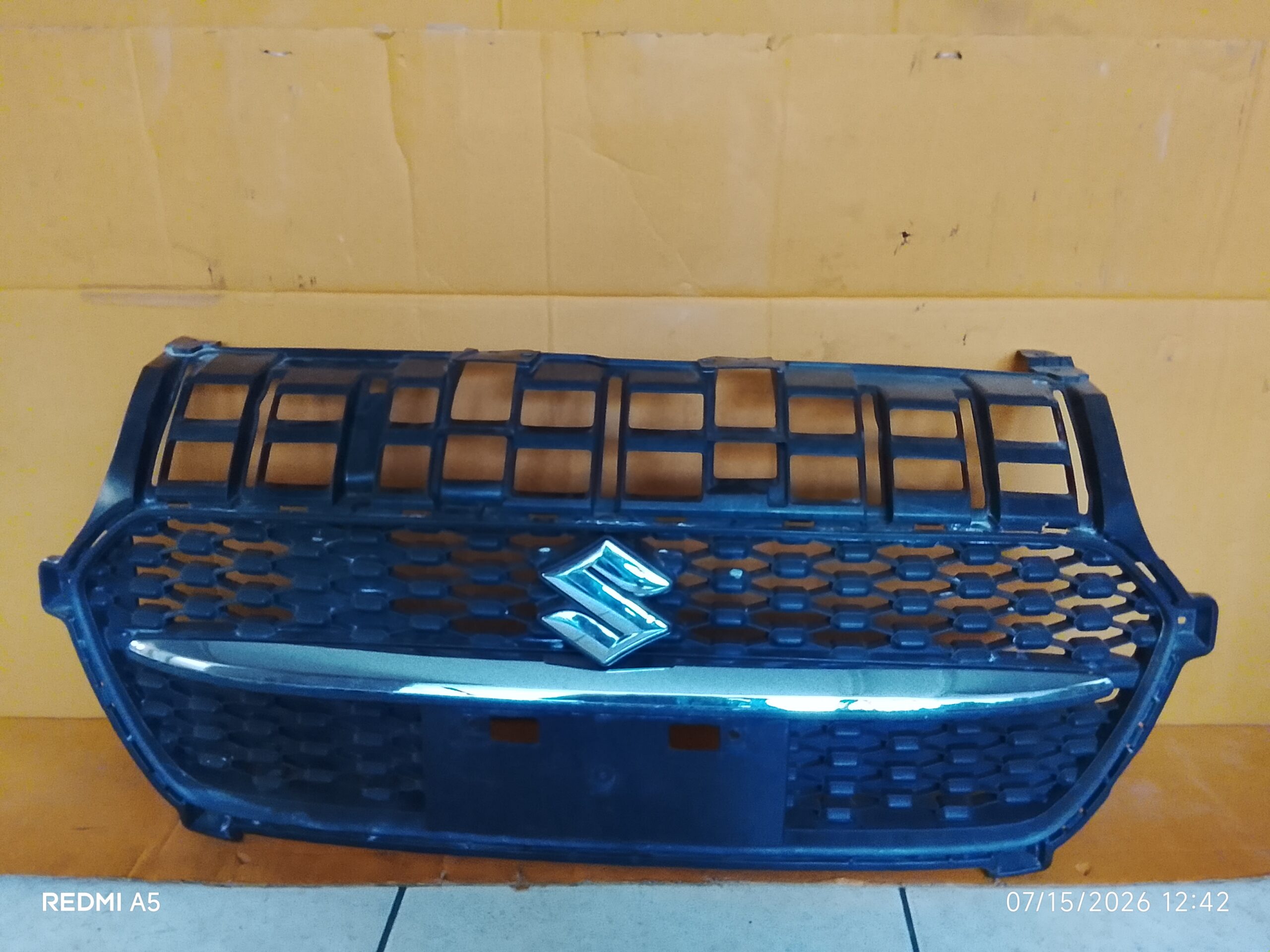 Suzuki Swift Front Grille OEM Replacement