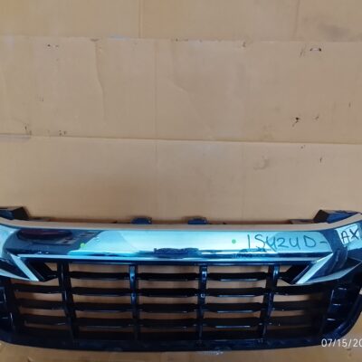 Isuzu D-Max Front Grille OEM Replacement