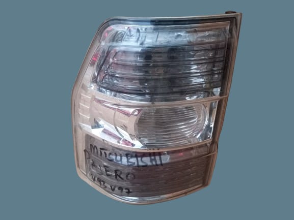 Mitsubishi Pajero V92 V93 2006-2020 Rear Tail Light OEM Replacement