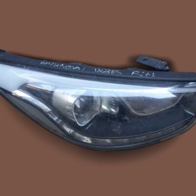 Hyundai ix35 2010-2013 Right Headlight OEM Replacement