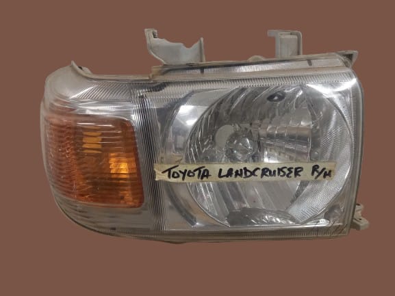 Toyota Land Cruiser 2009-2012 Right Headlight OEM Replacement
