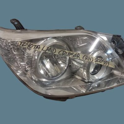 Toyota Land Cruiser 2009-2013 Right Headlight Replacement