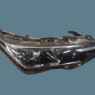Toyota Corolla Prestige 2019-2024 Right Headlight Replacement