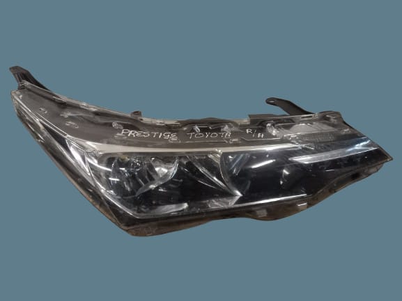 Toyota Corolla Prestige 2019-2024 Right Headlight Replacement