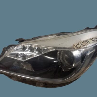 Toyota Yaris 2005-2011 Left Headlight Replacement