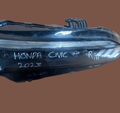 Honda Civic 2018 Right Headlight Replacement