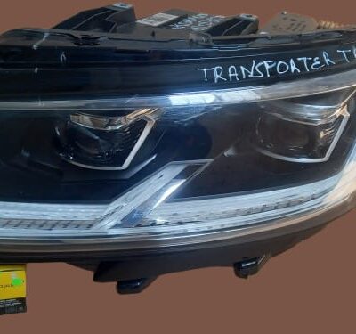 VW Transporter T6 2015-2019 Left Headlight Replacement