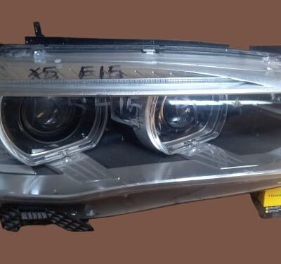 BMW X5 F15 2014-2018 Right Headlight Replacement