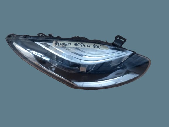 Renault Megane 3 2014-2016 Right Headlight Replacement