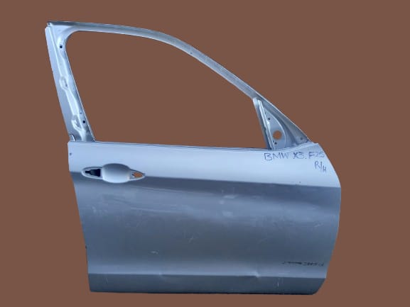 BMW X3 F25 2016 Right Door Replacement