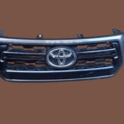 Toyota Hilux GD6 2016-2025 Front Grille Replacement