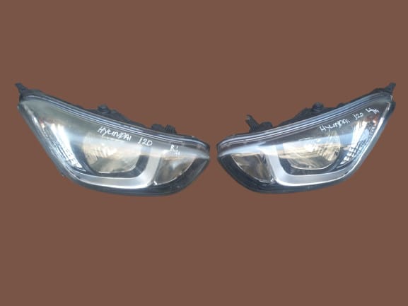 Hyundai i20 IB GB 2015-2018 LED Strip Left Right Headlight