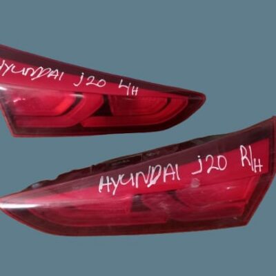 Hyundai i20 outer rear left and right tail lights 2018–2022
