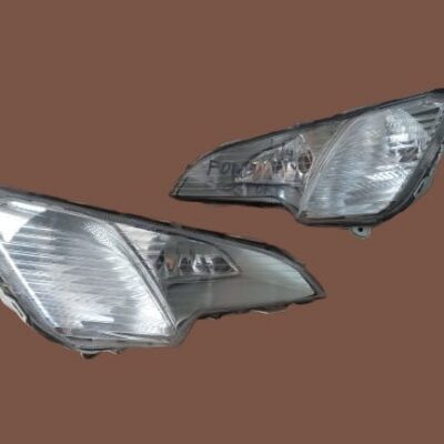 Ford Focus MK2 left and right headlights 2008–2011