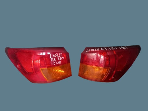 Lexus RX 350 outer left and right rear tail lights 2006–2008