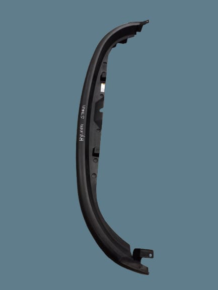 Hyundai Staria Right Wheel Arch Trim 2021
