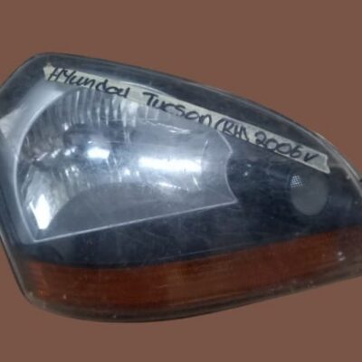 Hyundai Tucson JM Right Headlight 2004–2009