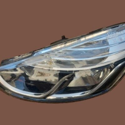 Renault Clio 4 Right Headlight 2013–2019