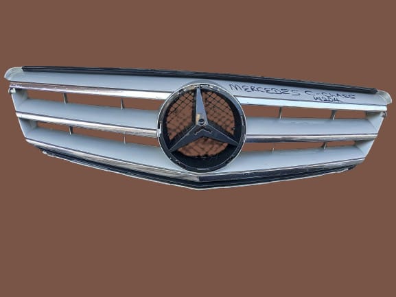 Mercedes-Benz C-Class W204 Front Grille 2007–2011