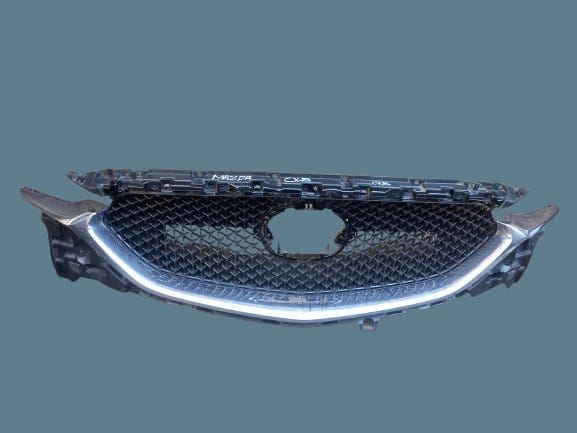 Mazda CX-5 Front Main Grille with Chrome Trim 2017–2022 - Image 2