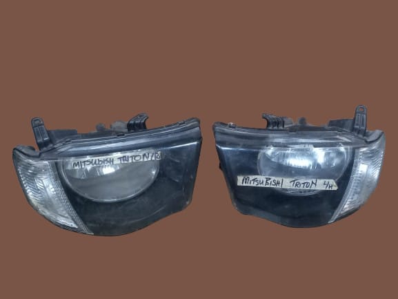 Mitsubishi Triton L200 Right & Left Headlight 2006–2015