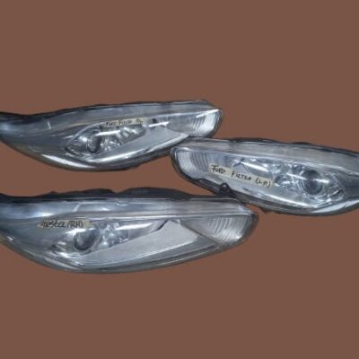 Ford Fiesta Right Headlight 2008–2017 | Silver/Chrome Housing
