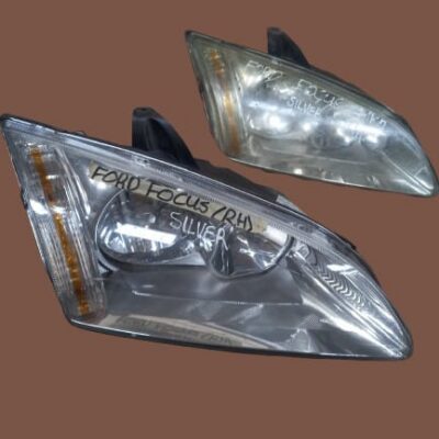 Ford Focus MK2 Right Headlight 2005–2008 Silver Housing