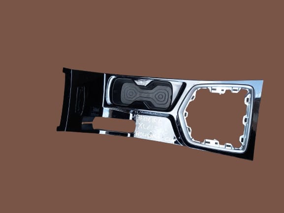 Mahindra XUV300 Center Console Trim Gear Boot 2019