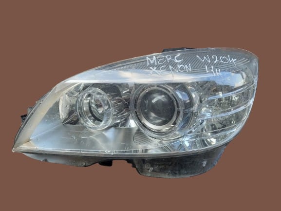 Mercedes-Benz W204 C-Class Xenon Left Headlight 2011–2014