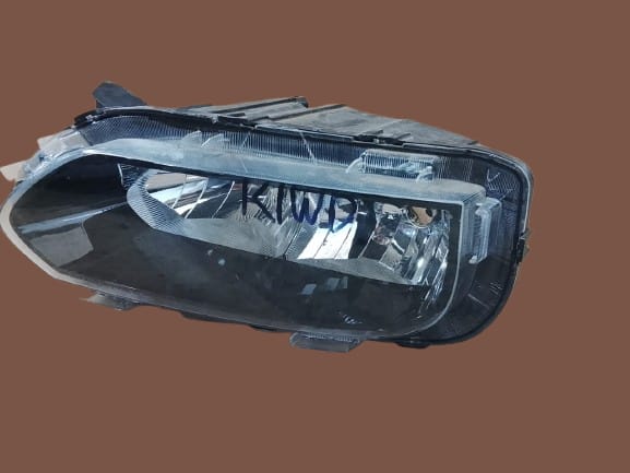 Renault Kwid left headlight facelift 2019–2024