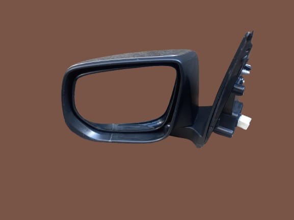 Isuzu KB250 D-TEQ / D-Max Left Mirror 2012–20 - Image 2